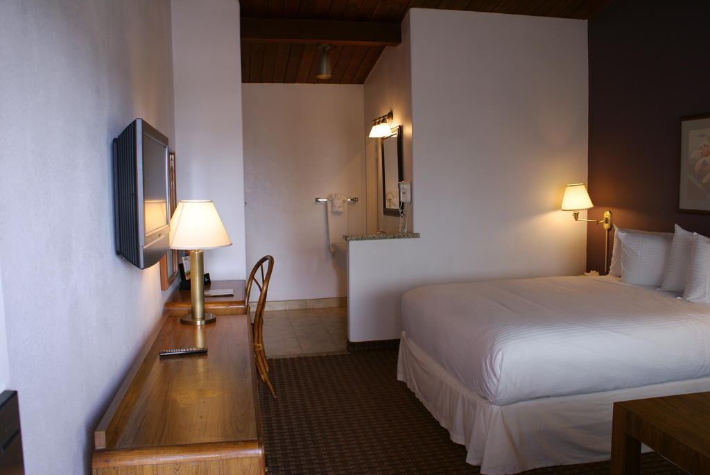 Days Inn Harbor View ซานดิเอโก ภายนอก รูปภาพ